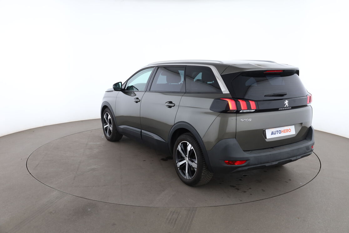Peugeot 5008 1.6 Blue-HDi Active EAT6 — photo 3