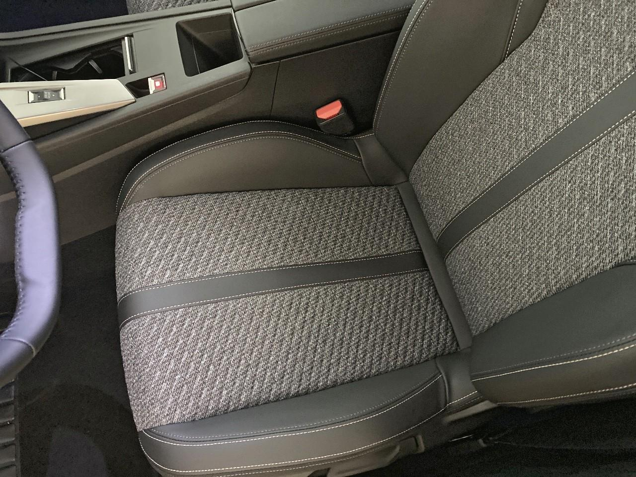 Peugeot 308 bluehdi 130ch s&s eat8 allure — photo 9