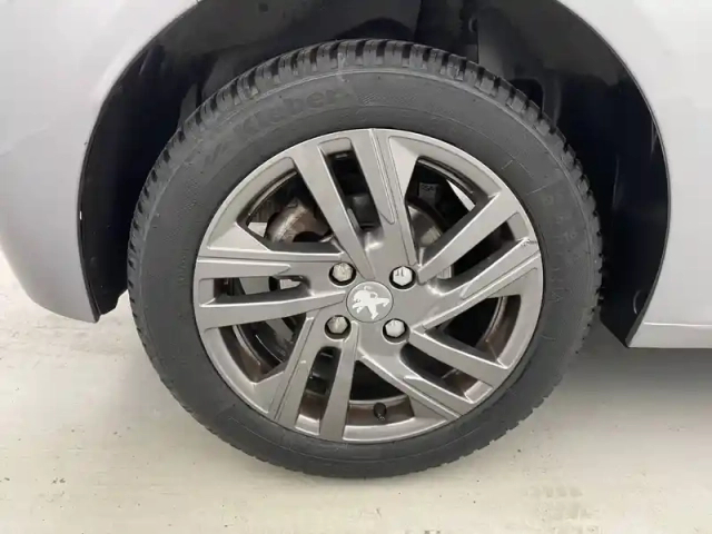 Peugeot 208 puretech 100 s&amp;s bvm6 — photo 51