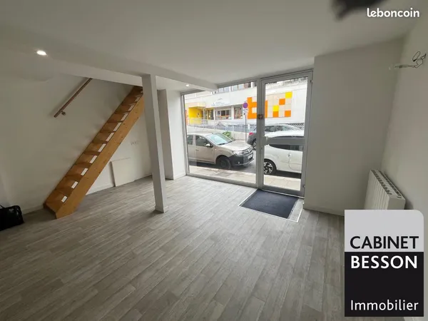Local 42 m² Grenoble