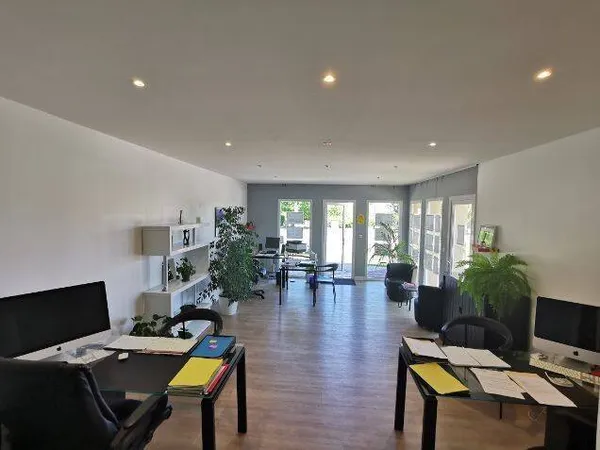 Local commercial 42 m²