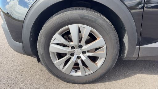 Peugeot 3008 1.5 BlueHDi 130 EAT8 - Active Business – 2018 – 146253 km – Diesel – Boîte Automatique — photo 14