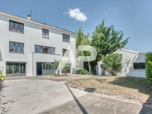Vends maison 285m² Rueil, 6 chambres, garage, terrain 850m²