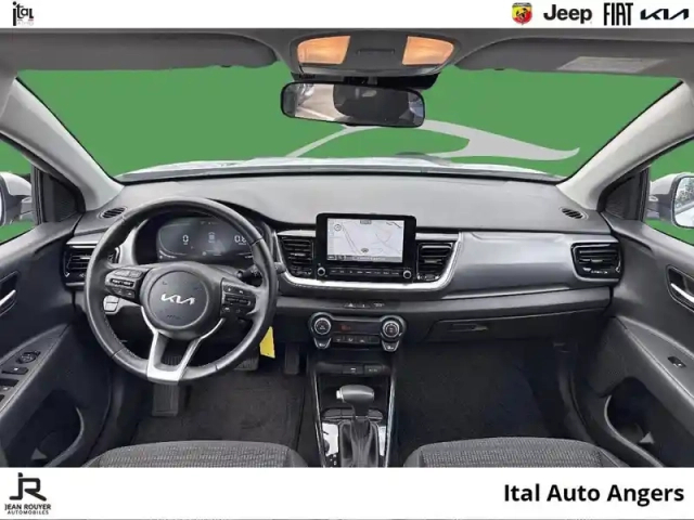 Kia Stonic 1.0 t-gdi 100ch active dct7 — photo 8