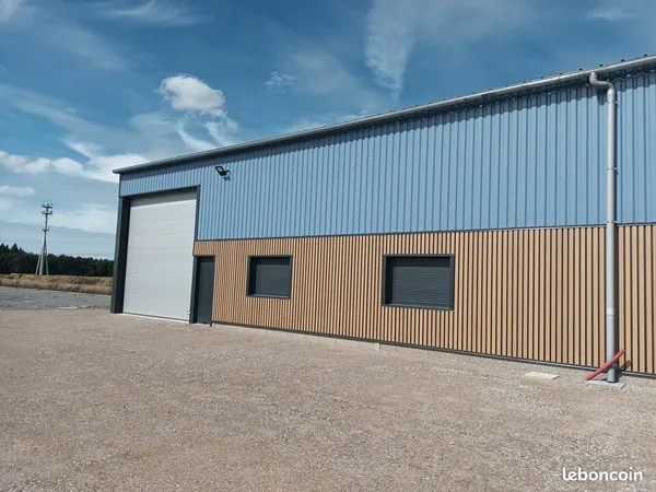 LOCAL D'ACTIVITE 324 m² SAINT NICOLAS D'ALIERMONT