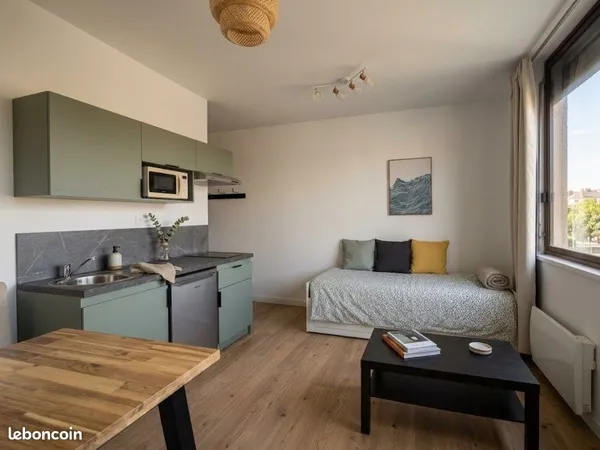 Studio 1 pièce 20 m²