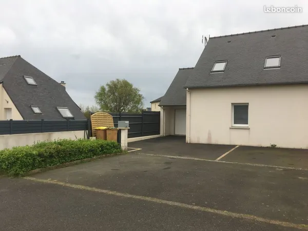 Maison à louer en semi meublé