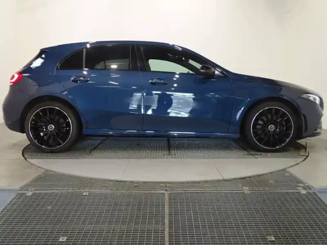 Mercedes Classe A 250 e 160+102ch amg line 8g-dct 8cv — photo 6