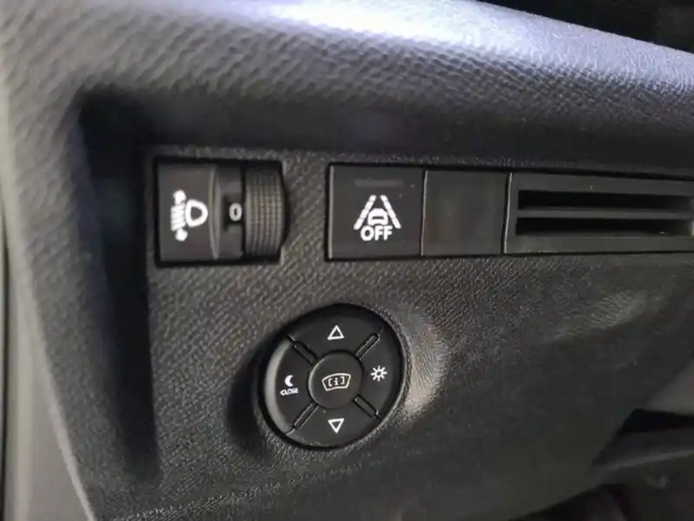 Citroën C4 bluehdi 130 s&amp;s eat8 — photo 31