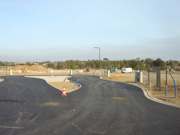 Terrain 350 m²