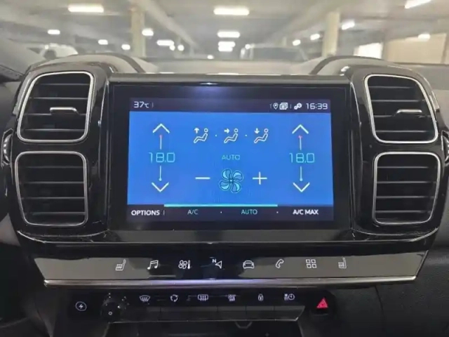 Citroën C5 Aircross hybrid 225ch shine pack e-eat8 — photo 13