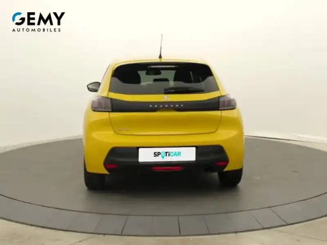 Peugeot 208 puretech 100 s&amp;s eat8 — photo 26