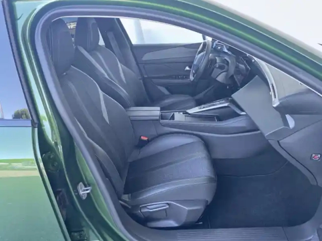 Peugeot 308 1.5 bluehdi 130ch s&amp;s allure eat8 — photo 27