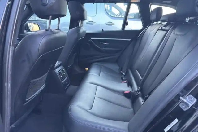 Bmw Serie 3 touring 320d 190 ch bva8 — photo 11