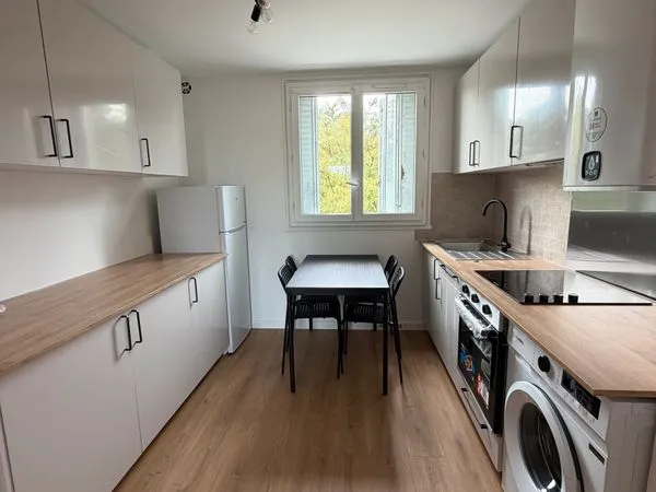 Appartement meublé rénové à neuf - location classique/Colocation possible