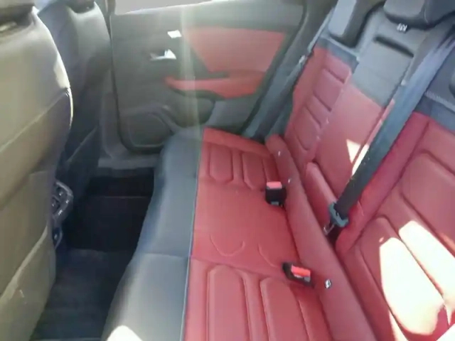 Citroën C4 puretech 130 s&amp;s bvm6 — photo 12
