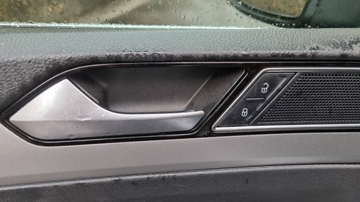 Volkswagen Passat SW 1.4 TSI 150 DSG7 - Confortline Business – 2018 – 116451 km – Essence – Boîte Automatique — photo 26