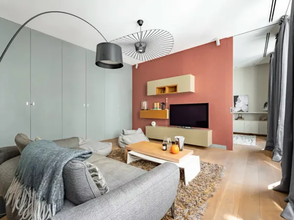 À deux pas de l'Opéra Garnier, un appartement climatisé et rénové par architecte