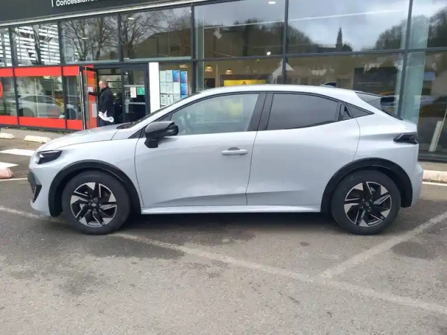 Renault Clio tce 115 ch — photo 38