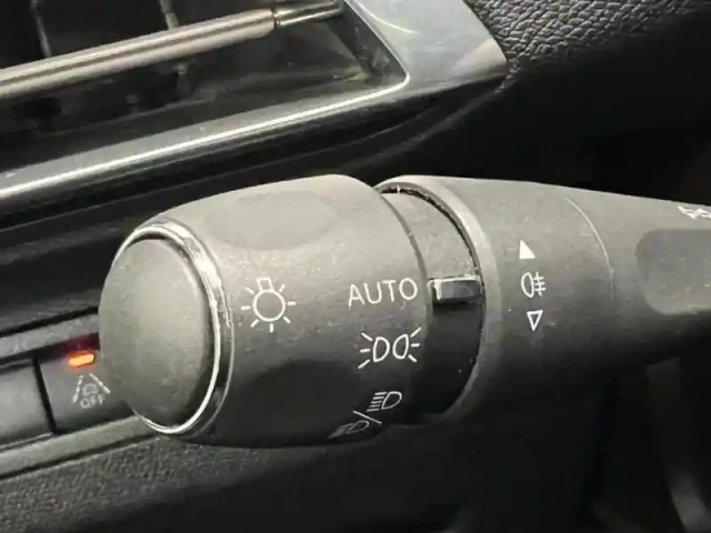 Peugeot 3008 plug-in hybrid 225ch gt e-eat8 — photo 14