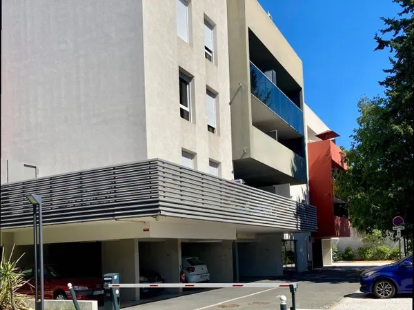 Studio 1 pièce 26 m²