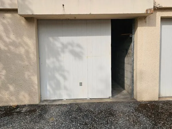Garage pau
