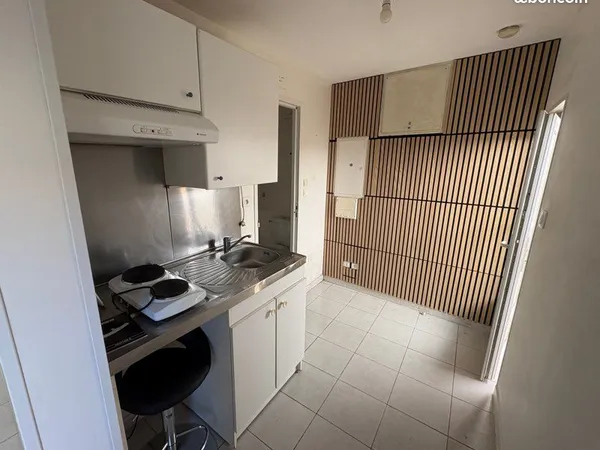 Studio à louer idéal étudiant