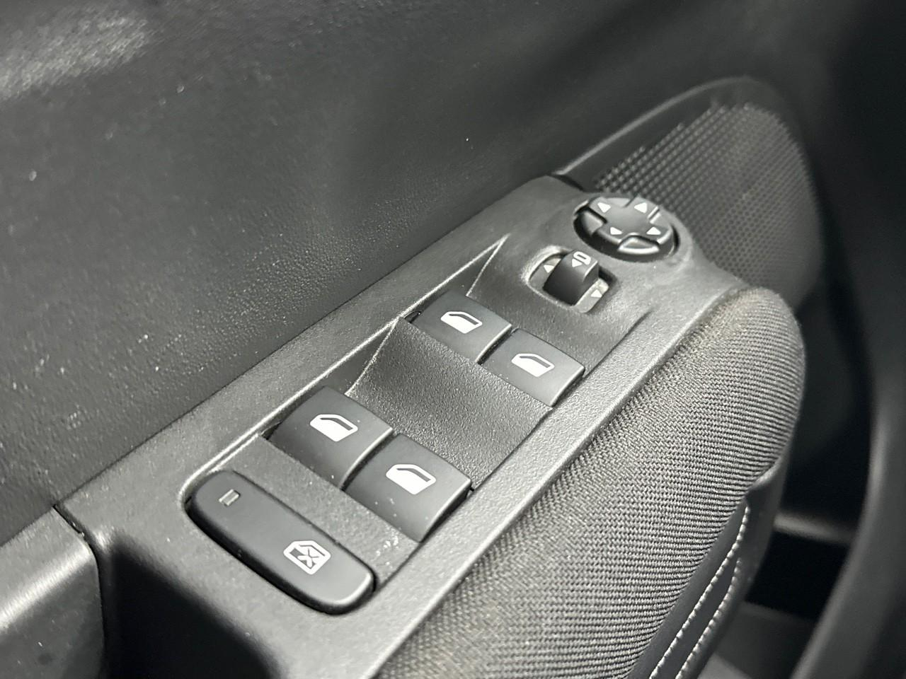 Citroën C3 Aircross puretech 110 s&s bvm6 shine pack — photo 17