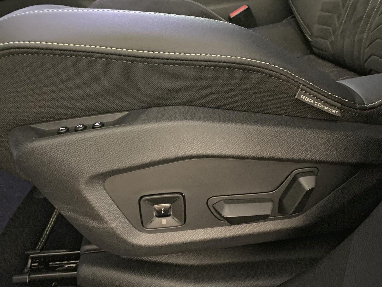 Peugeot 5008 hybrid 145 ch e-dcs6 gt — photo 19