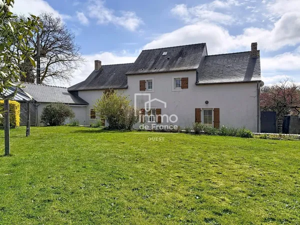 Maison Marcillé-la-ville 8 pièces 175 m²
