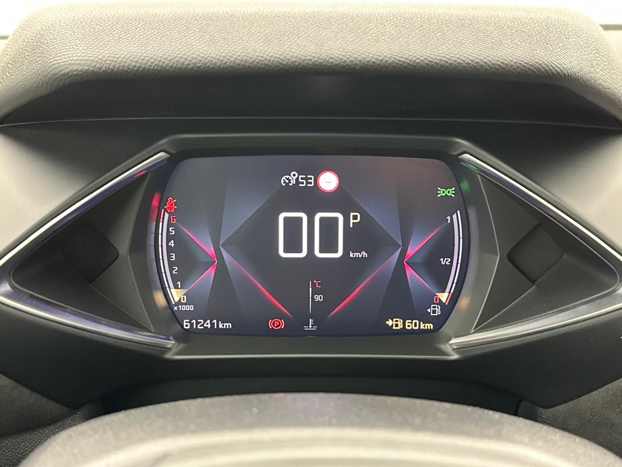 Ds Ds 3 crossback puretech 130 eat8 performance line+ — photo 22
