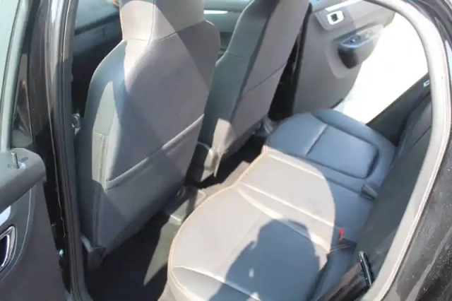Dacia Spring achat intégral — photo 23