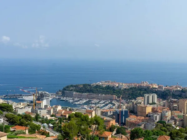 Villa 7 pièces 380 m²