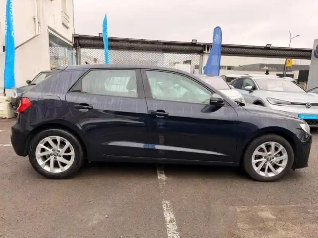 Audi A1 sportback 30 tfsi 116ch design luxe — photo 5