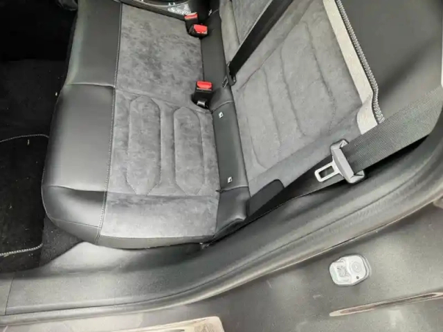 Citroën C4 e- 136 ch automatique — photo 85