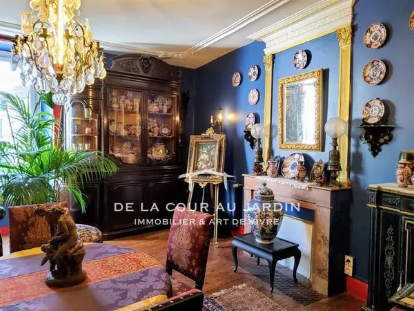 Maison de ville 12 pièces 287 m²