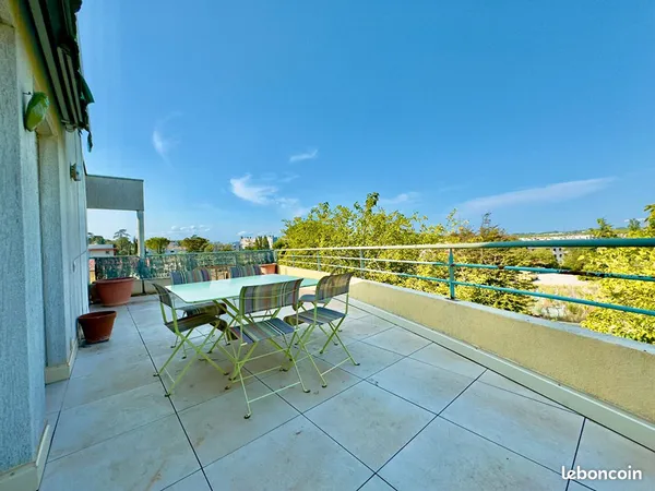 Appartement 4 pièces 82 m²