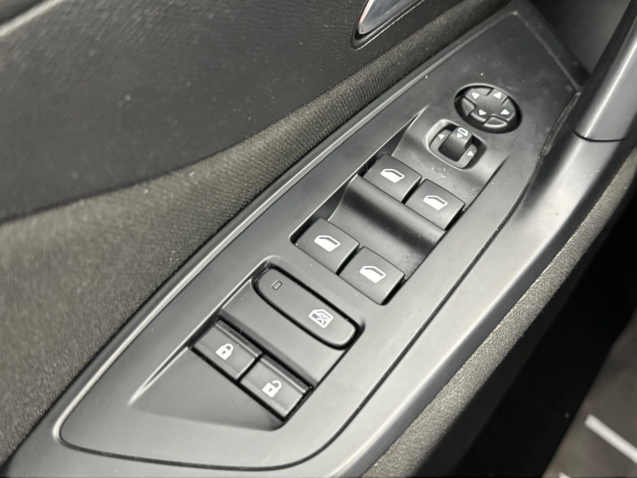 Peugeot 308 bluehdi 130ch s&s eat8 active pack — photo 15