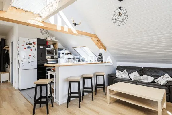 Appartement 4 pièces 53 m²