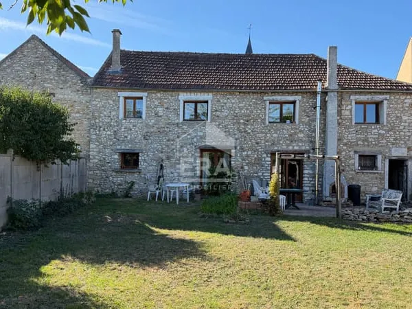 Maison à vendre à Arnouville les Mantes - Investissement idéal