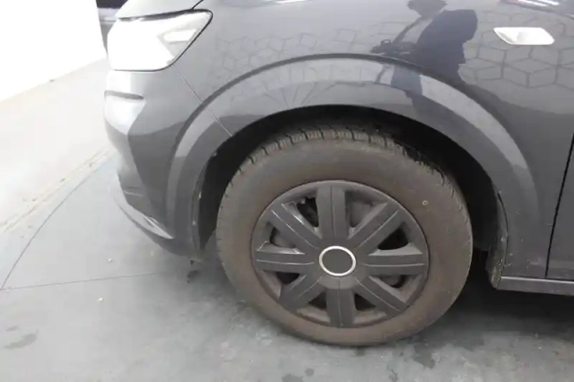Dacia Sandero tce 90 - 22 — photo 9
