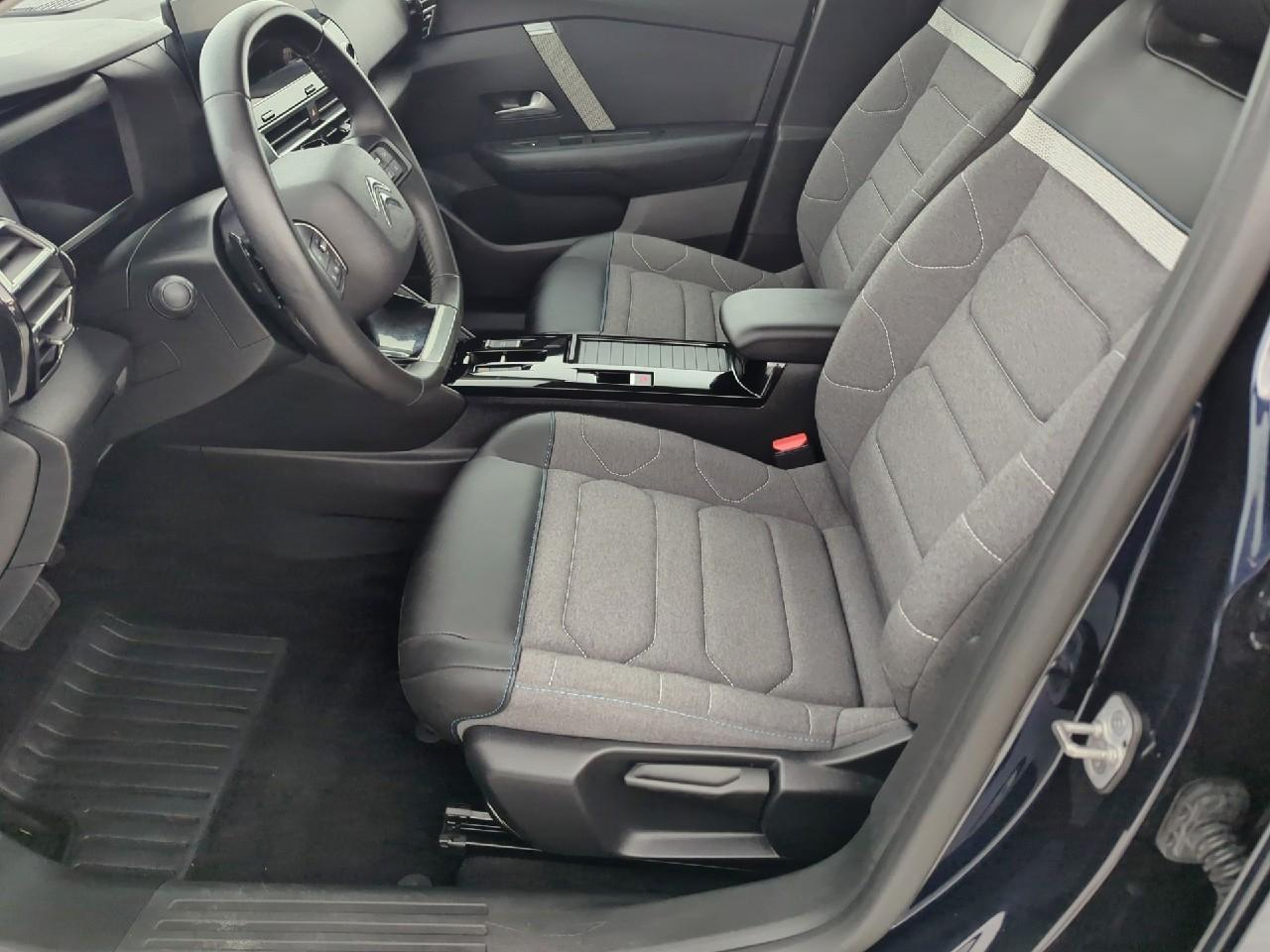 Citroën C4 puretech 130 eat8 plus — photo 9