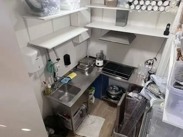 Boutique 20 m²