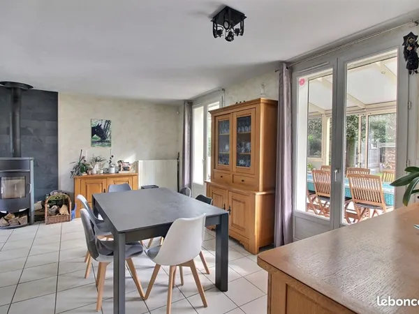 Maison 6 pièces 109 m²