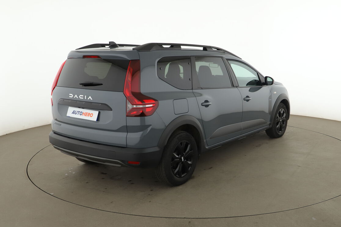 Dacia Jogger 1.0 TCe SL Extreme + — photo 5