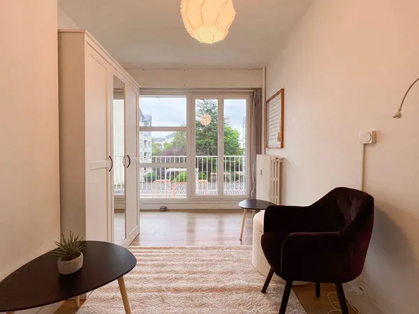 A louer - Appartement T3 meublé avec balcon et cave - Angers Sud secteur Arboretum