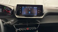 Peugeot 2008 1.2 PureTech 100ch S&S Allure — photo 19