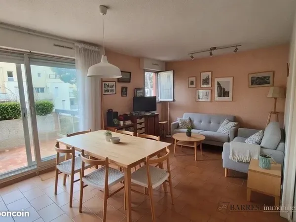 Studio 1 pièce 37 m²