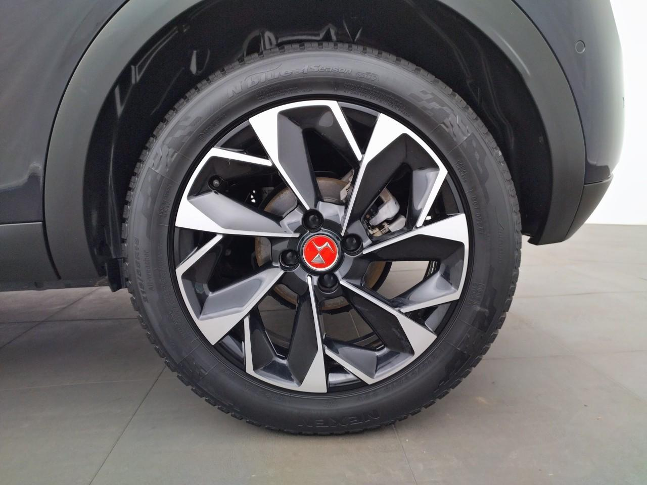 Ds Ds 3 crossback bluehdi 130 eat8 ines de la fressange pa — photo 16