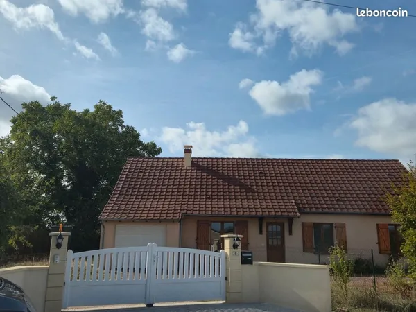 Maison à louer Pougny 58200